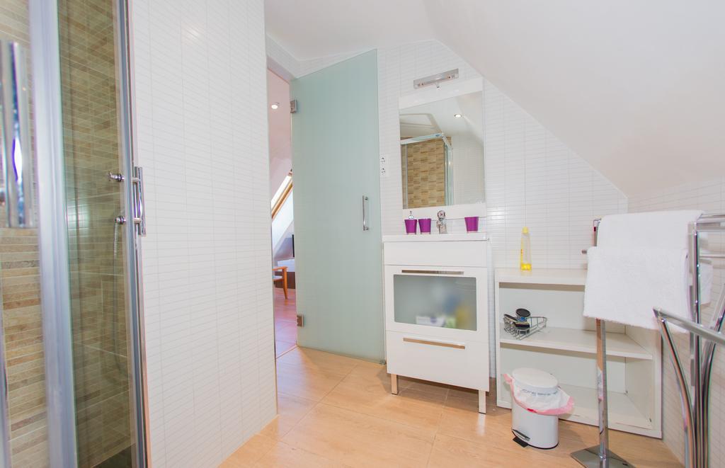 Apartamentos Madrid Centro Экстерьер фото
