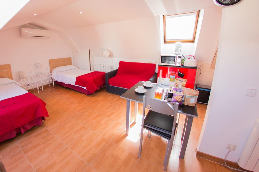 Apartamentos Madrid Centro Экстерьер фото