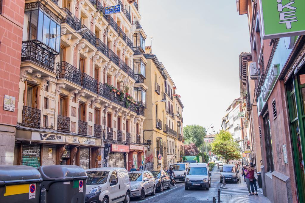 Apartamentos Madrid Centro Экстерьер фото