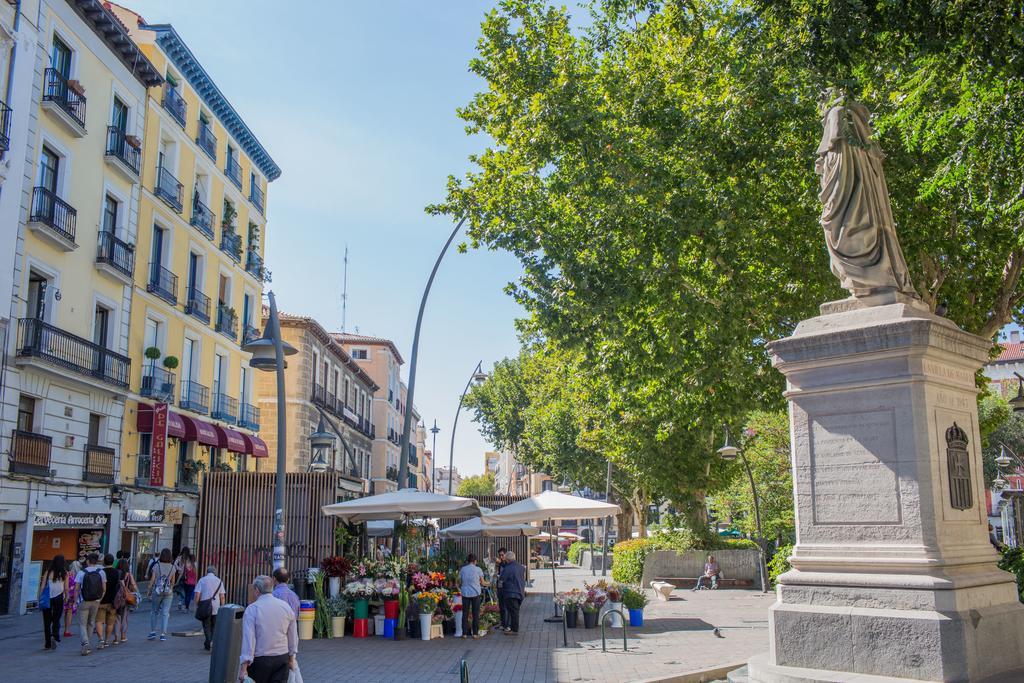 Apartamentos Madrid Centro Экстерьер фото