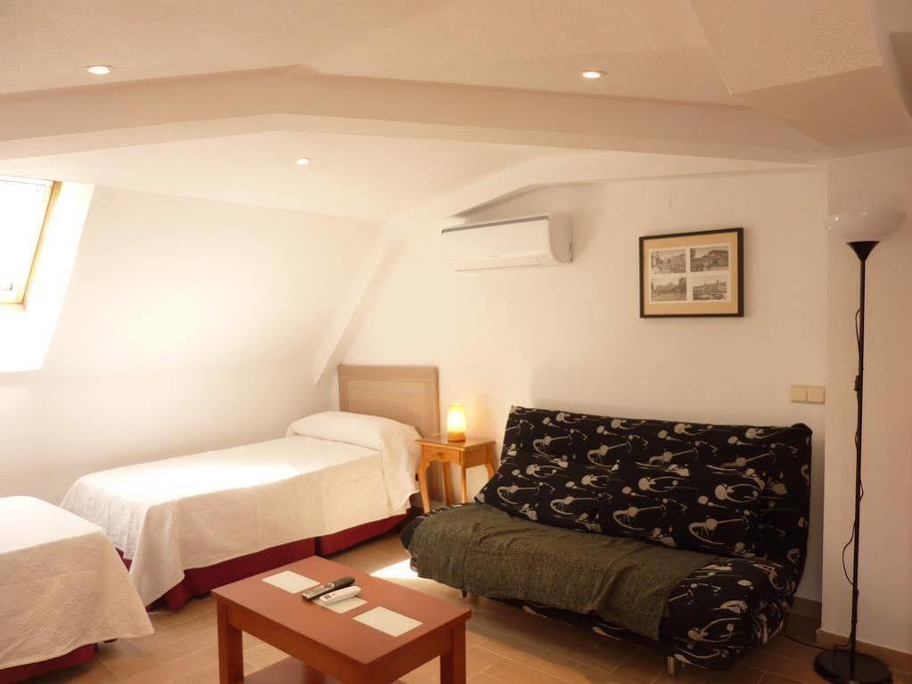 Apartamentos Madrid Centro Экстерьер фото