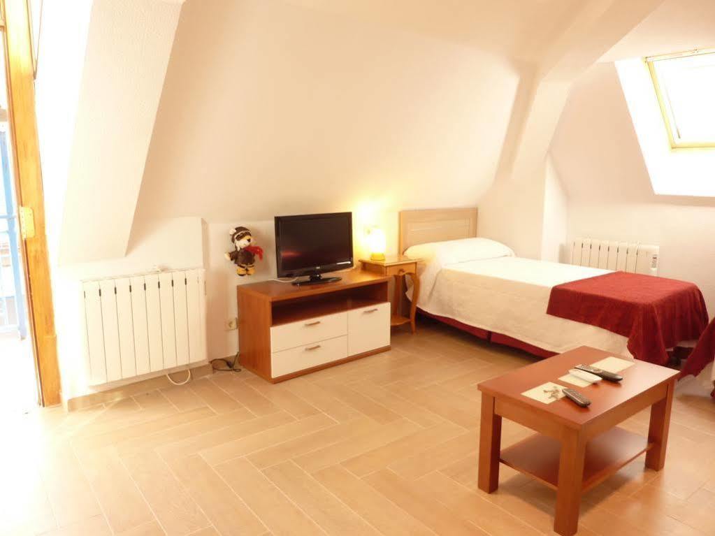Apartamentos Madrid Centro Экстерьер фото